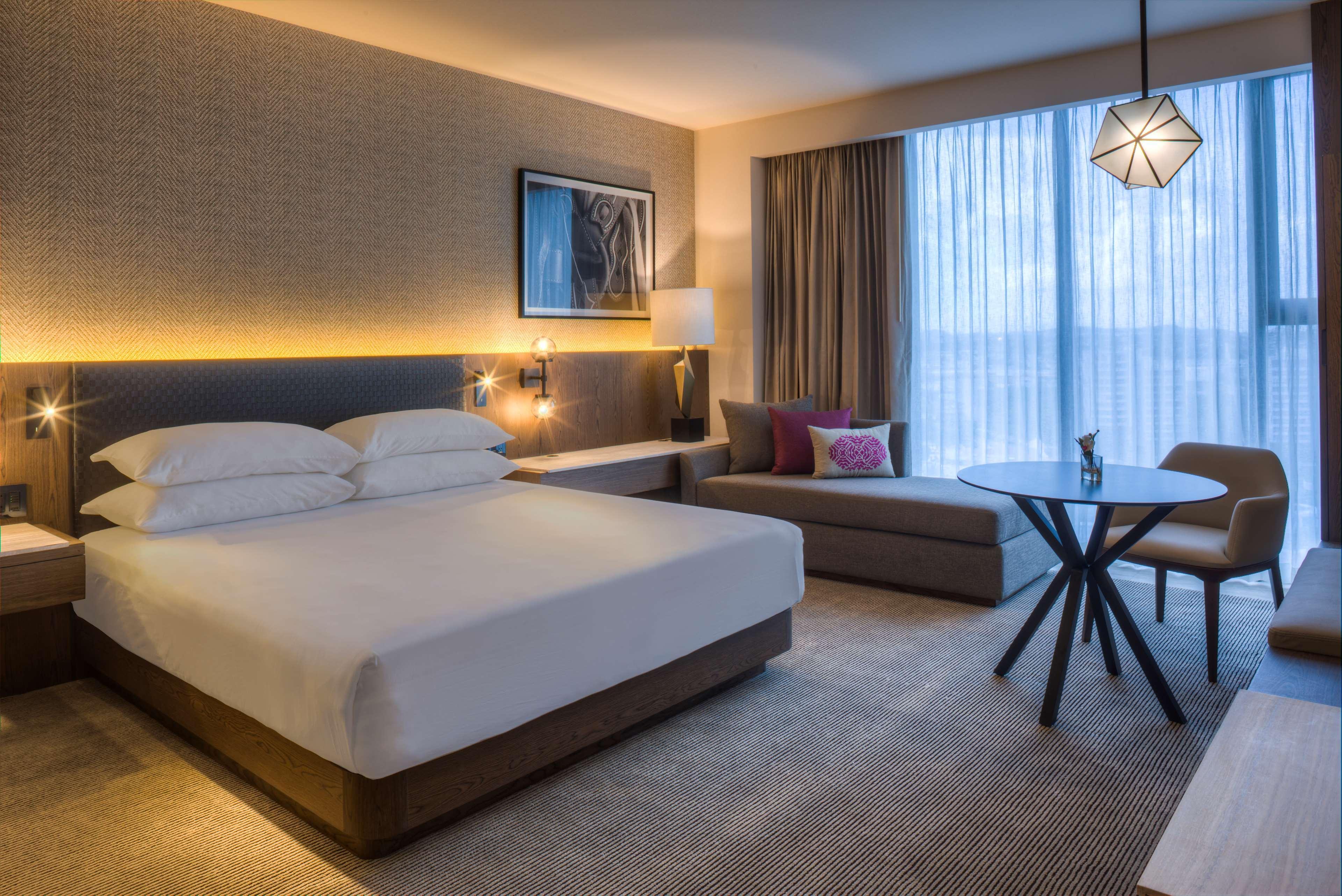 Hyatt Regency Andares Guadalajara Hotel Zapopan Exterior photo A guest room at the Hilton London Heathrow
