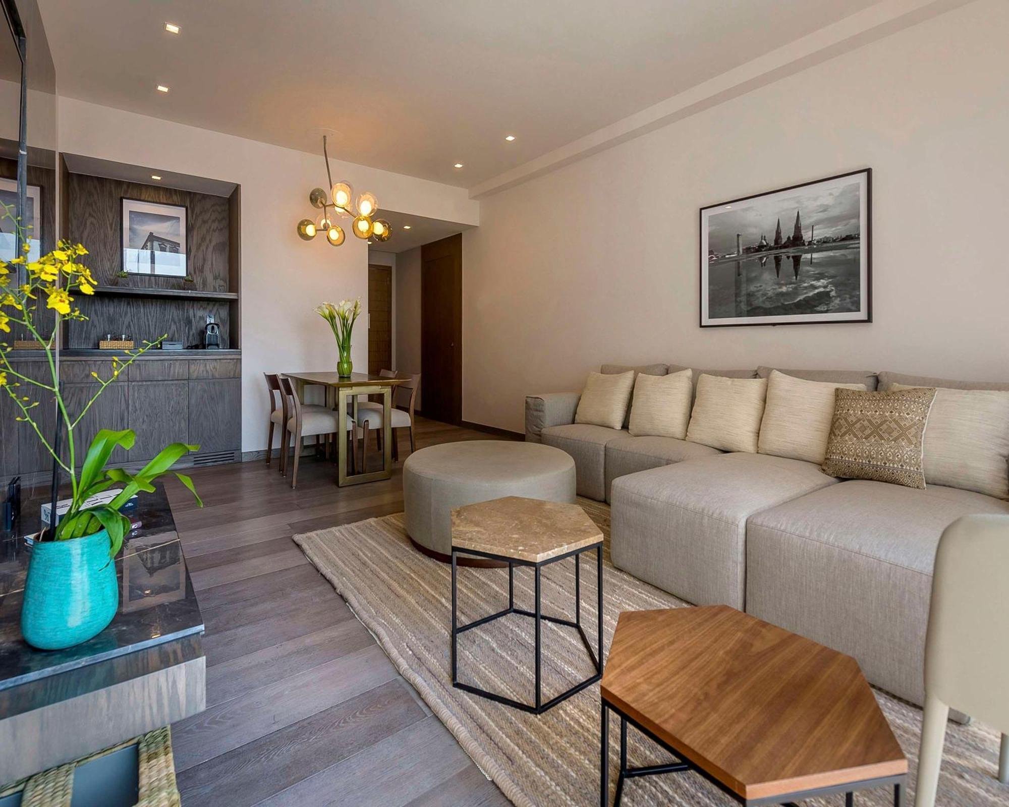 Hyatt Regency Andares Guadalajara Hotel Zapopan Exterior photo A living room in a serviced apartment in London